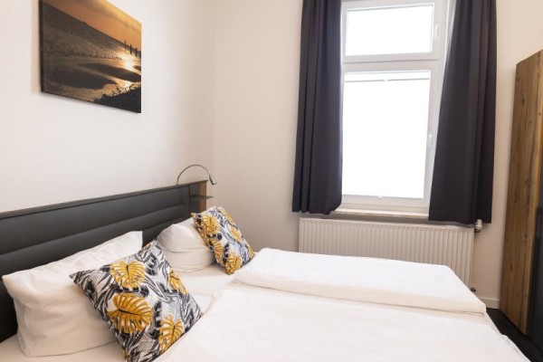 Buten un Binnen 13 / Winterstr.18