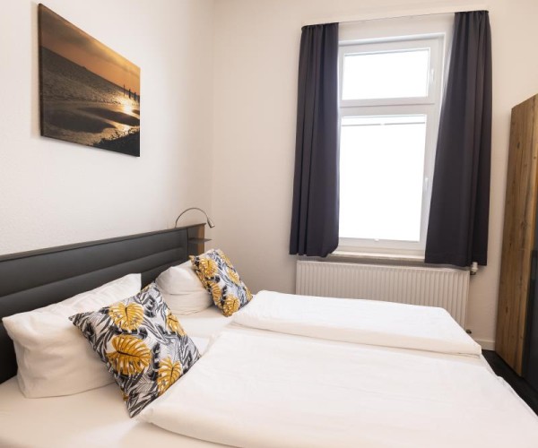 Buten un Binnen 13 / Winterstr.18