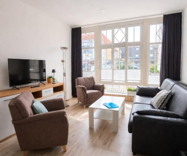 Buten un Binnen 11 / Winterstr.18